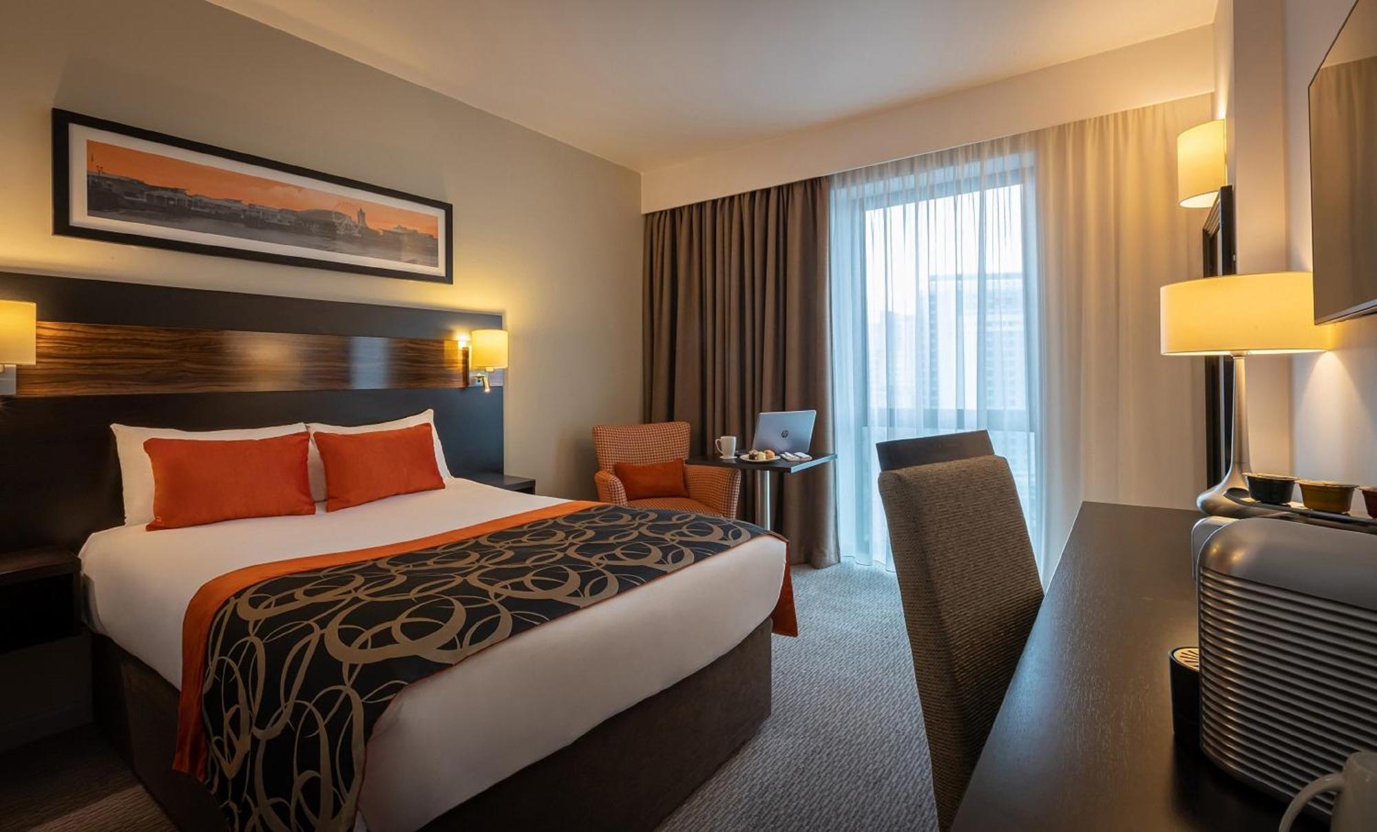 Clayton Hotel Cardiff Dış mekan fotoğraf
