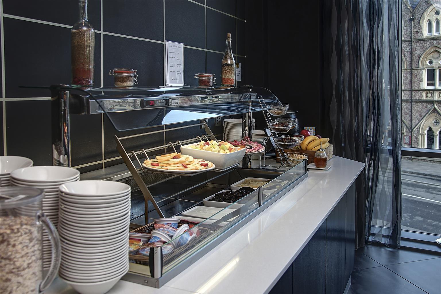 Clayton Hotel Cardiff Dış mekan fotoğraf